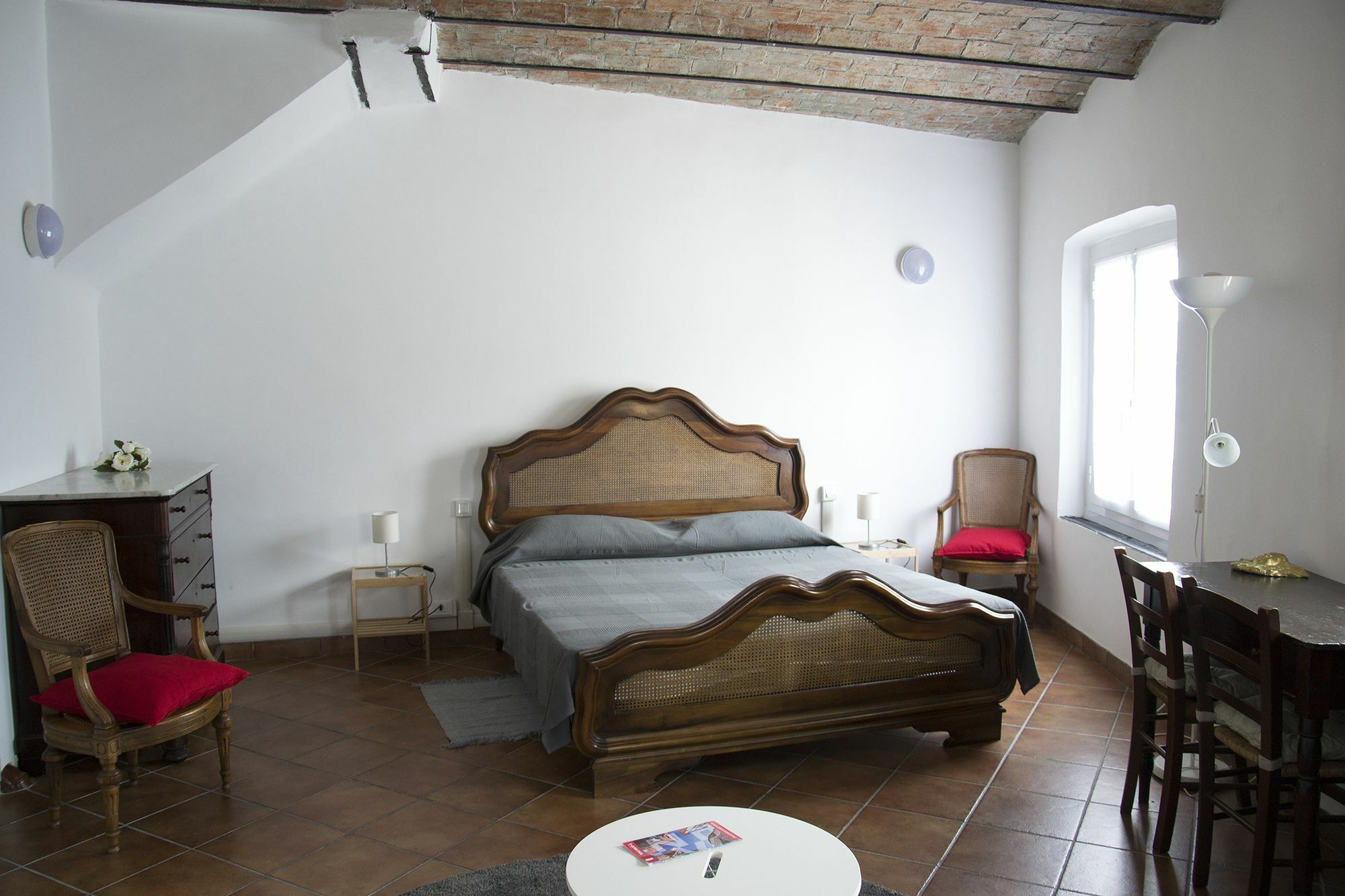 Sky On The Roofs - Il Cielo Sui Tetti Hotel Genoa Exterior photo